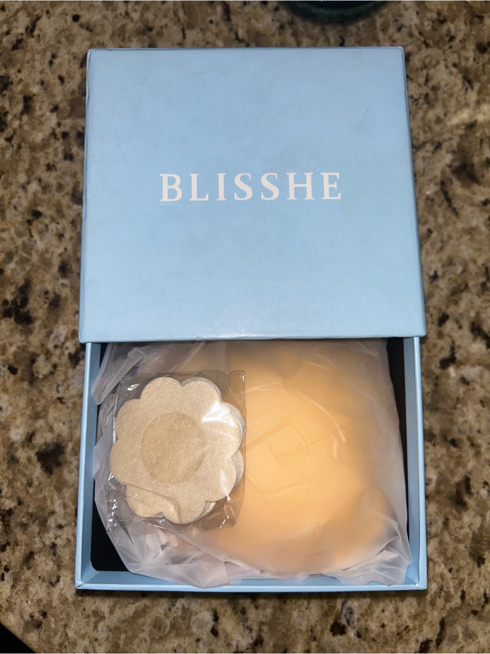 BLISSHE medium cup inserts and nipple covers
